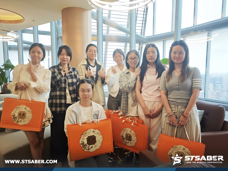 STSABER Celebrates Mid-Autumn Festival with Team Gifts
